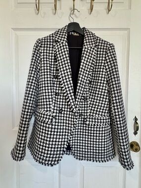 Elie Tahari Black & White Houndstooth Double-Breasted Blazer